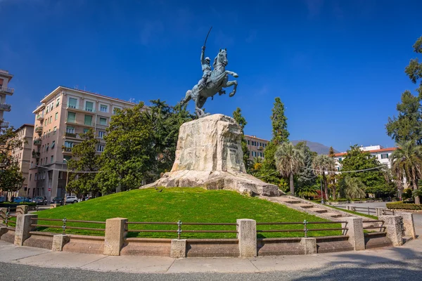 Statue of Giuseppe Garibaldi in La Spezia, Italy — Stock Photo, Image