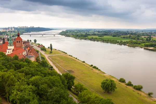 Panorama of Grudziadz at Vistula river — Stockfoto
