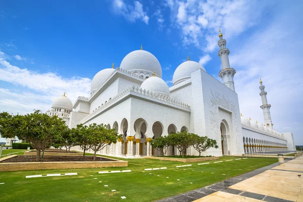 Wielki Meczet Szejka Zayeda w Abu Dhabi — Zdjęcie stockowe