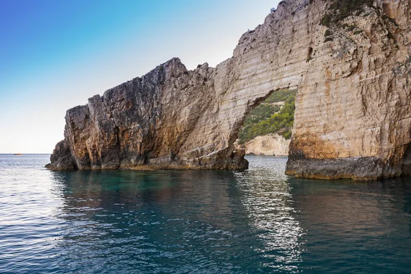 Grottes bleues à la falaise de l'île de Zante — Photo