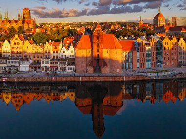 Beautiful sunrise over the Motlawa River in Main Town of Gdansk. Poland