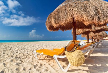 Karayip Denizi Playa del Carmen, Meksika kumsalda