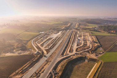 Pomerania 'daki Tricity Metropolitan çevre yolunun inşaatı. Polonya