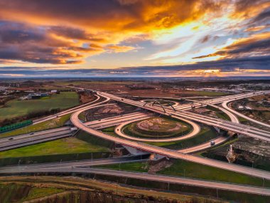 Gdansk Güney kavşağı yeni metropoliten baypas üzerinde. Polonya