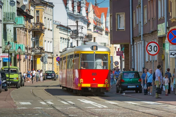 Antiguo tranvía en la calle de Grudziadz, Polonia — Foto de Stock