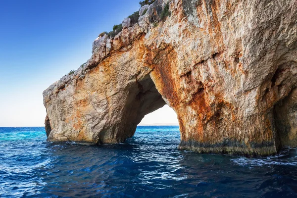 Cliff, Zakynthos Adası, mavi mağara