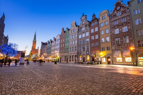 Kerstboom en decorations in oude stad van Gdansk — Stockfoto