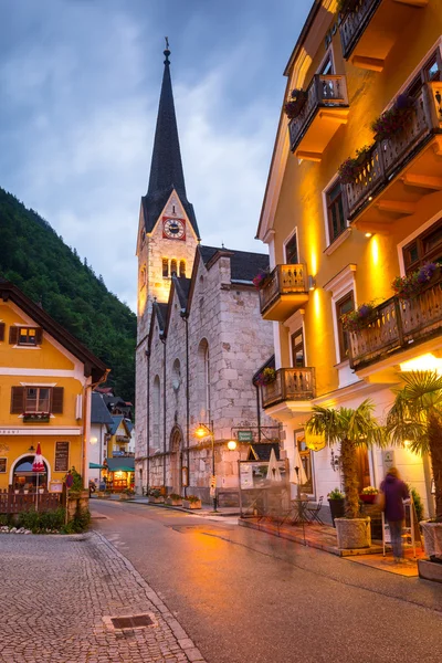 Arkitekturen i byn Hallstatt i Österrike — Stockfoto