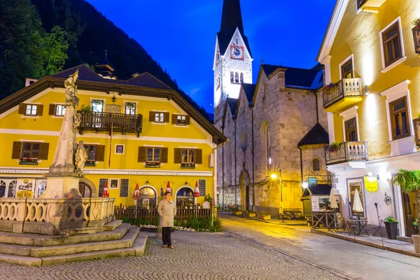 Het platform van de Hallstatt dorp in Oostenrijk — Stockfoto