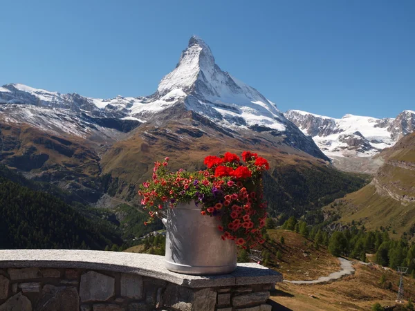 Matterhorn ve Švýcarsku — Stock fotografie