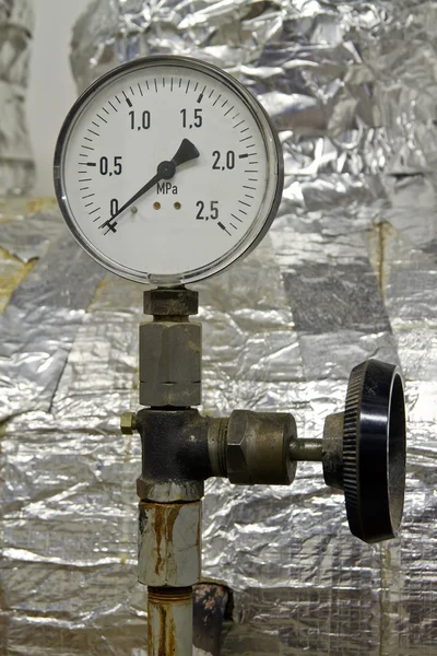 Presión del manómetro en la sala de calderas — Foto de Stock