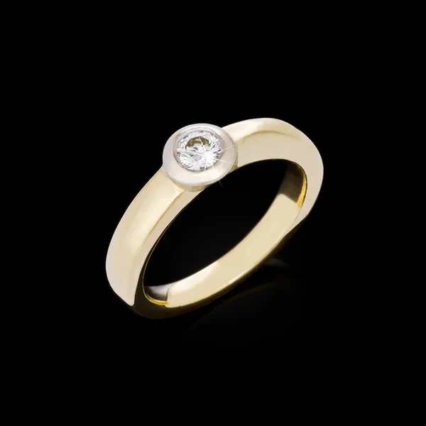 Gold ring on black background — Stock Photo, Image