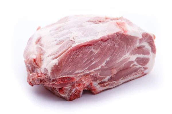 Frisches rohes Fleisch isoliert auf weißem Hintergrund — Stockfoto