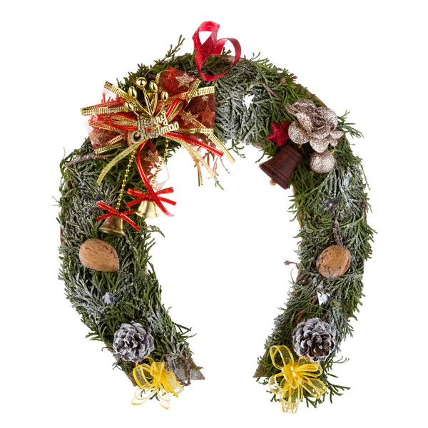 Christmas wreath made of moss in the shape of a horseshoe isolat — Stock Photo, Image