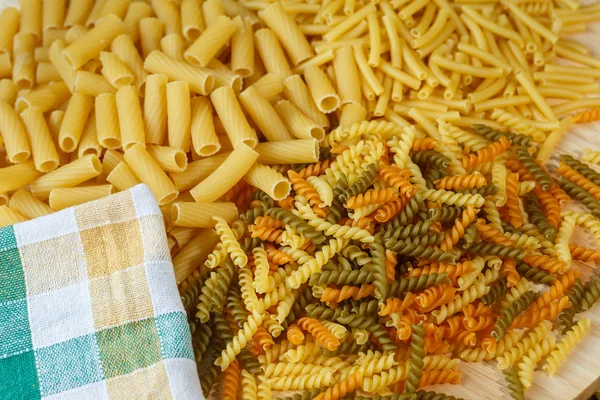 Diferentes tipos de pasta — Foto de Stock