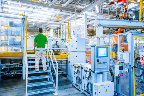 Mlada Boleslav, Çek Cumhuriyeti - 30 Mayıs - Skoda Auto, 30 Mayıs 2015 tarihinde Mlada Boleslav 'da kurulmasının üzerinden 120 yıl geçti.