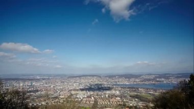 Zürih şehir Uetliberg Tepesi'nden havadan görünümü