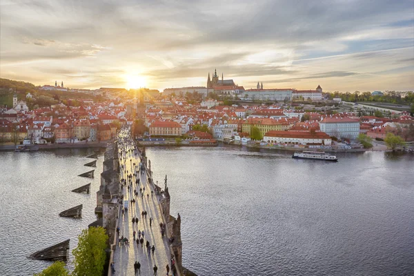 Aerial view of Charles Bridge and Prague Castle — Stock Photo, Image