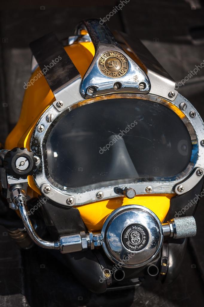 Diving Helmet Kirby Morgan 37 – Stock Editorial Photo © plrang #103264730