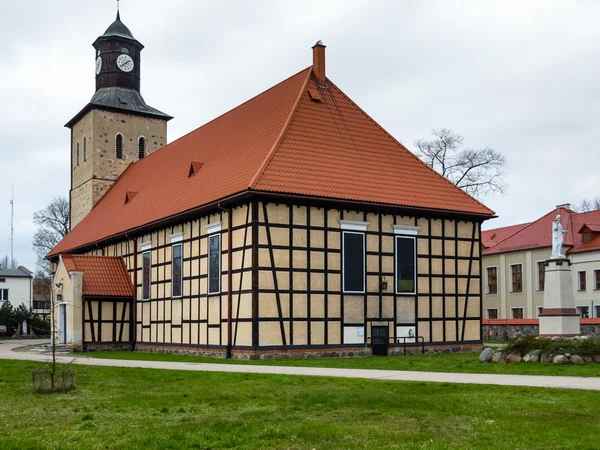 Kerk in Pisz — Stockfoto