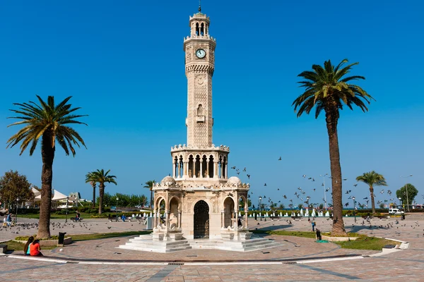 Izmir Saat Kulesi