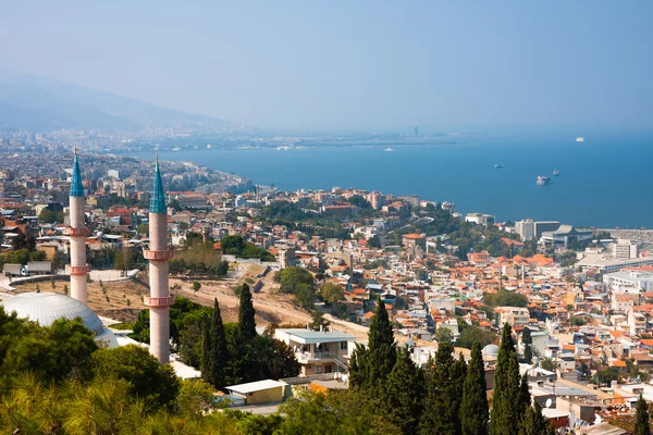 Izmir e Kadifekale Camii - mesquita — Fotografia de Stock