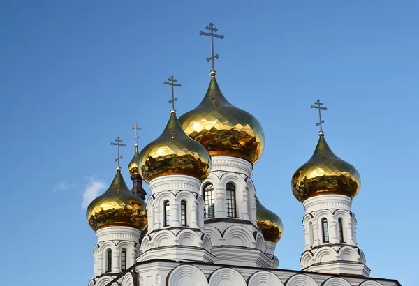 Kilise Alexander Nevsky demiryolu Meydanı'Tver, Rusya Federasyonu — Stok fotoğraf