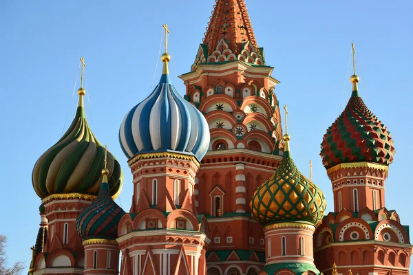 Cattedrale di San Basilio e Vasilevskij Discesa della Piazza Rossa a Mosca, Russia — Foto Stock