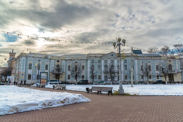 Tver, Rusya Federasyonu - 27 Şubat. 2016. gençler Sovetskaya Street için tiyatro — Stok fotoğraf