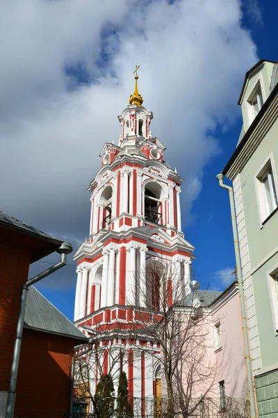 Tempio del Grande Martire Nikita su Staraya Basmannaya Street, Mosca, Russia — Foto Stock