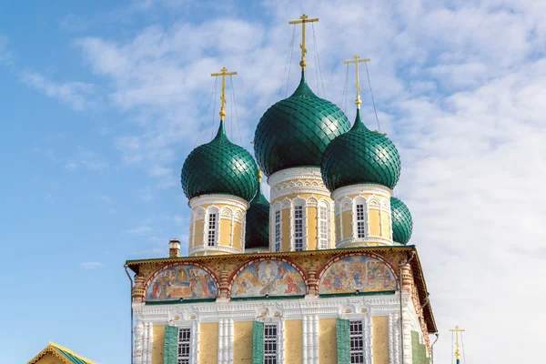 Resurrection Cathedral in Tutaev, Russia. Golden Ring Travel — Stock Photo, Image