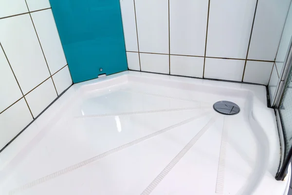 Cabina de ducha en el baño de cerca disparar — Foto de Stock