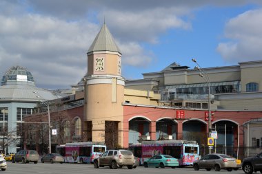 Moskova, Rusya - 14 Mart 2016. Alışveriş merkezi Atrium Metro Kurskaya'da