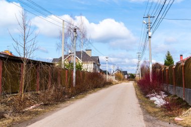 Andreevka, Rusya - Nisan 11.2016. Küçük bir kasaba Solneçnogorsk bölgesinde genel görünümü