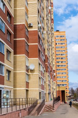 Andreevka, Rusya - Nisan 11.2016. Konut Kompleksi Uyutniy