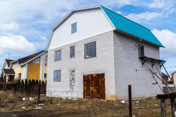 Construcción nueva casa de ladrillo blanco — Foto de Stock