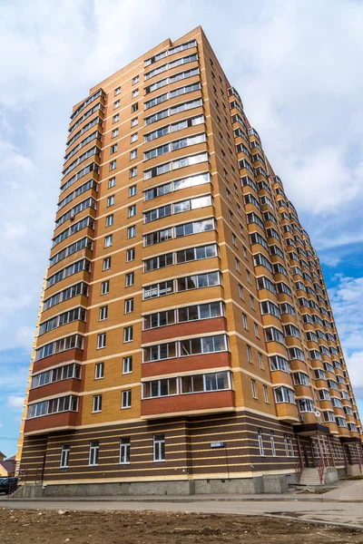 Andreevka, Rusia - Abril 11.2016. complejo residencial Uyutniy — Foto de Stock