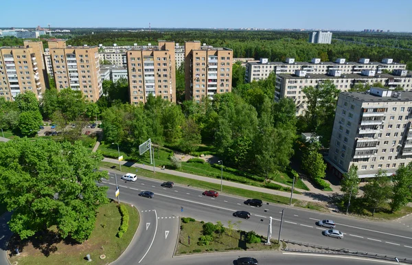 Mosca, Russia - 13 maggio 2016.Vista dall'alto del vicolo Solnechnaya a Zelenograd — Foto Stock