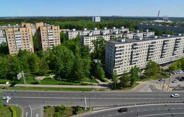 Moskau, russland - 13.Mai2016.Draufsicht auf die solnetschnaja allee in zelenograd — Stockfoto