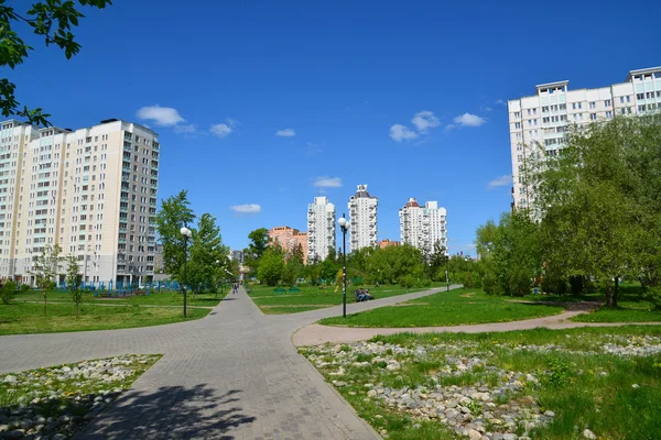 Moscou, Rússia - 13 de maio de 2016. Vista geral da cidade de Zelenograd — Fotografia de Stock