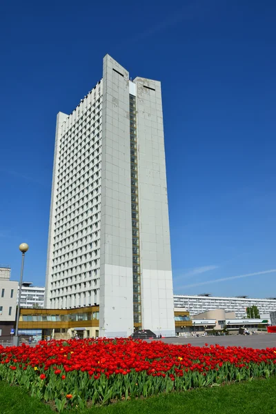 Moscú, Rusia - Mayo 09.2016. vista del edificio de oficinas en Zelenograd — Foto de Stock