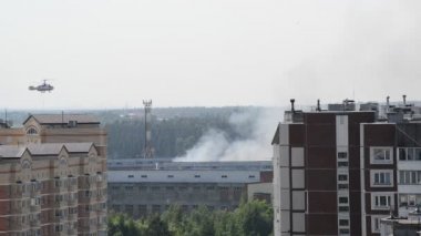 Zelenograd, Rusya Federasyonu - 31.2016 olabilir. Helikopterle yangın söndürme