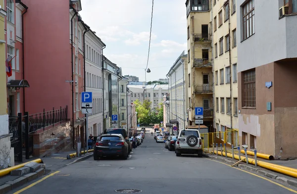 Moskwa, Rosja - 2 czerwca 2016 r. NIZHNY Kiselny lane w zabytkowym mieście — Zdjęcie stockowe