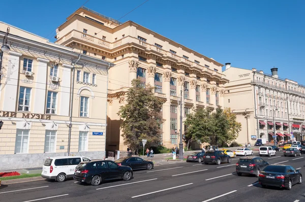 Moskau, russland - oktober 02.2016. haus zholtovskogo - historisches gebäude, jetzt aktienfinanzierungssystem — Stockfoto