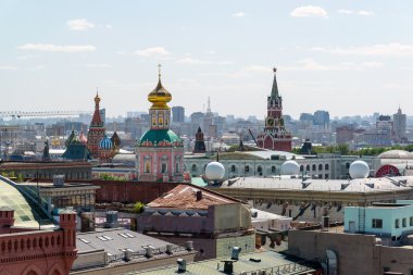Şehir merkezine, Spassky kule, çan kulesi Ivan büyük MOSCOW'de. Rusya