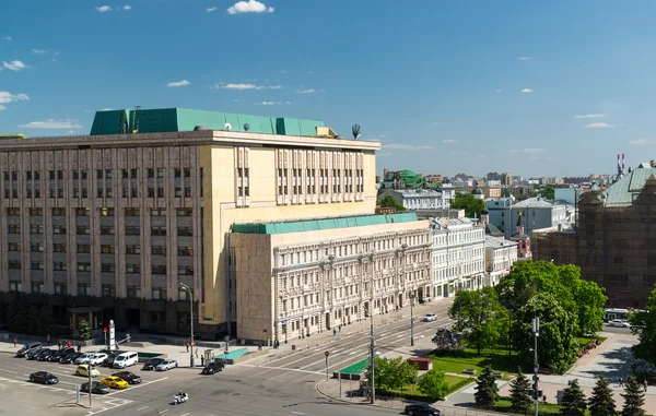 Moscou, Russie - 20 mai 2016. Vue sur la nouvelle place du centre-ville d'en haut — Photo