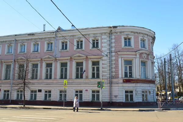 Jaroslawl, Russland - 31. März. 2016. Garnisonshaus der Offiziere — Stockfoto