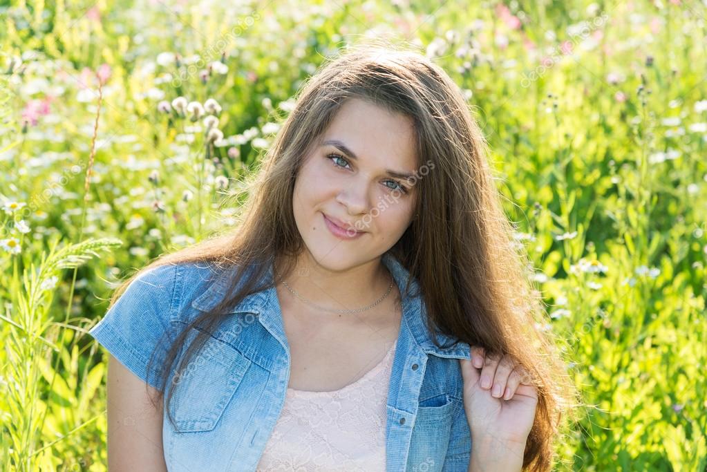15 Jähriges Mädchen 15 Jähriges Mädchen