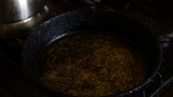 Housewife roasts chebureks in pan - Georgian national dish — Stock Video
