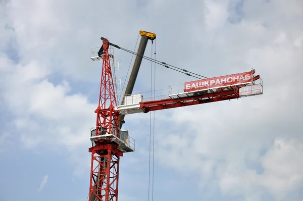 Moscow, Russia -29 May 2015. BASHKRANSNAB - company specializing in the sale, rental of tower cranes designed for construction — Stock Photo, Image